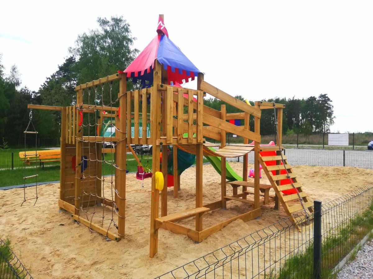 Grabska Osada Apartamenty - 100M Od Suntago Park-Domki Ogrzewane Caloroczne Mszczonów Eksteriør billede