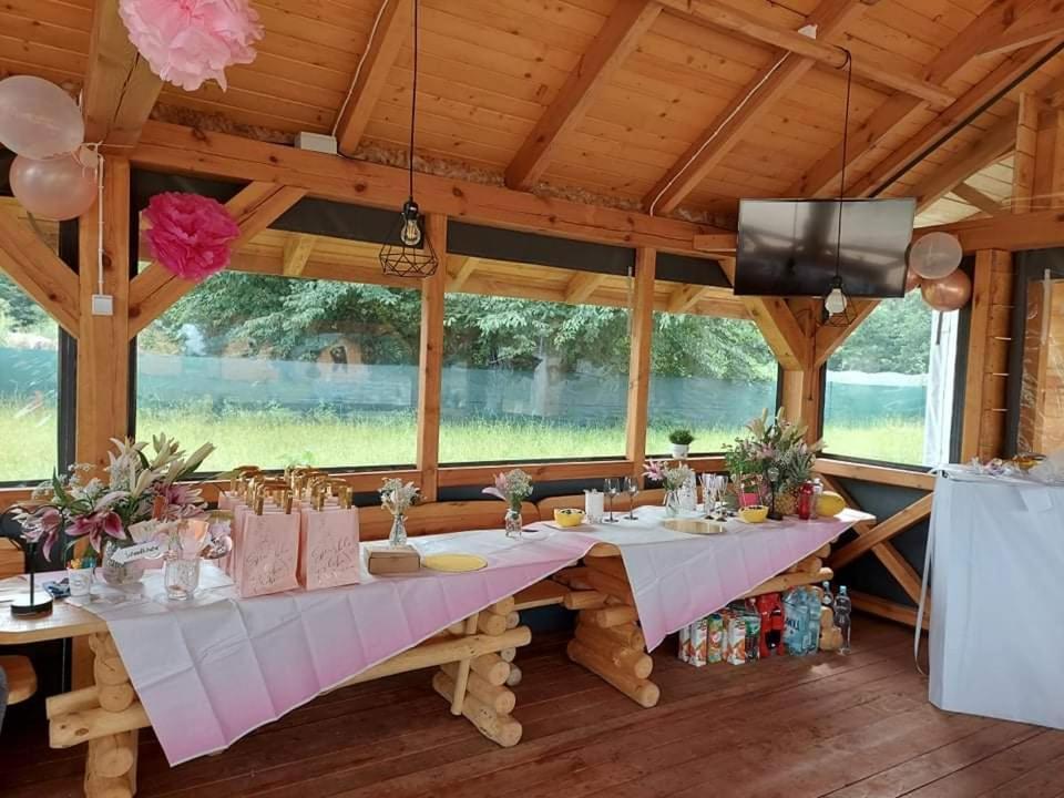 Grabska Osada Apartamenty - 100M Od Suntago Park-Domki Ogrzewane Caloroczne Mszczonów Eksteriør billede